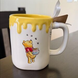 NWT Winnie the Pooh Hunny Mug